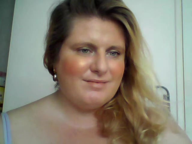 Webcam model frenchblondi