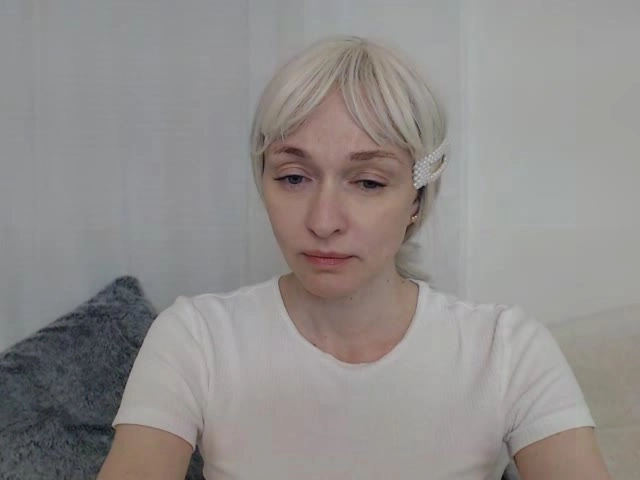 Webcam model EmmaLovee