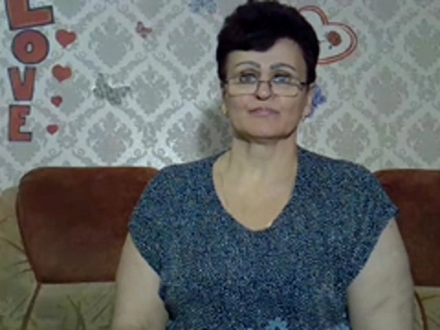 Webcam model PaulaGold