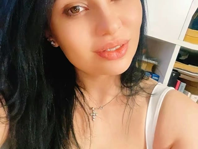 Webcam model lilukiss