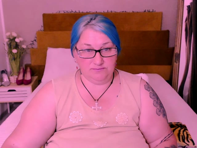 Webcam model marrylluna