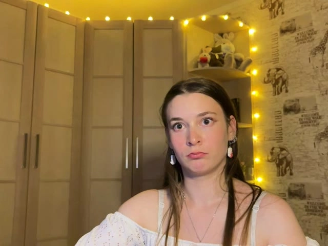 Webcam model Emilia09