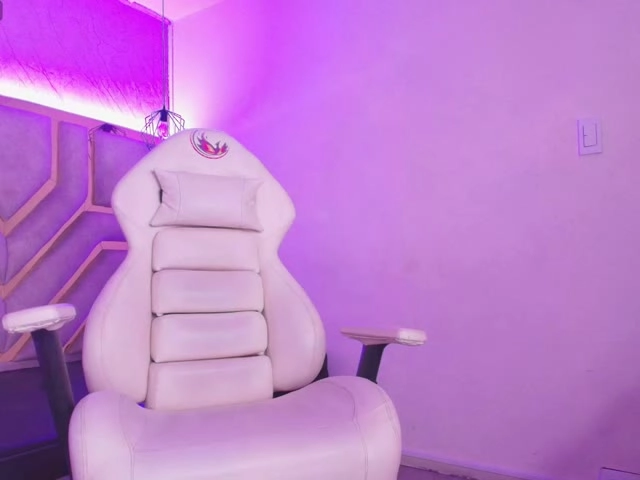 Webcam model Gloomy05