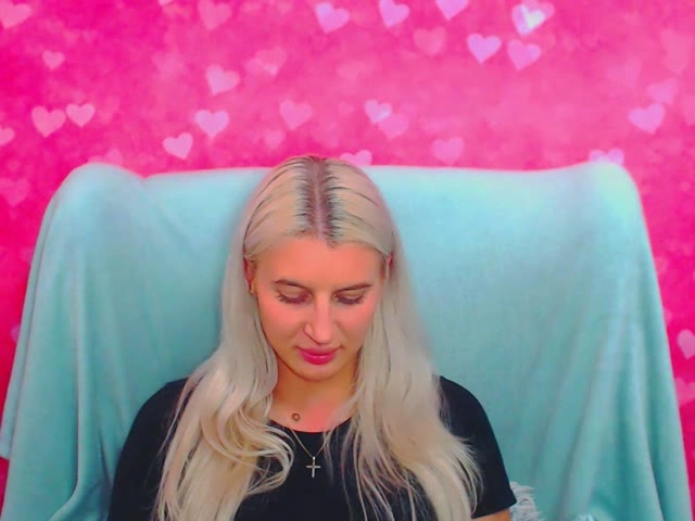 Webcam model StellaBlond