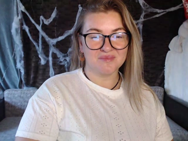 Webcam model NicoleSkye