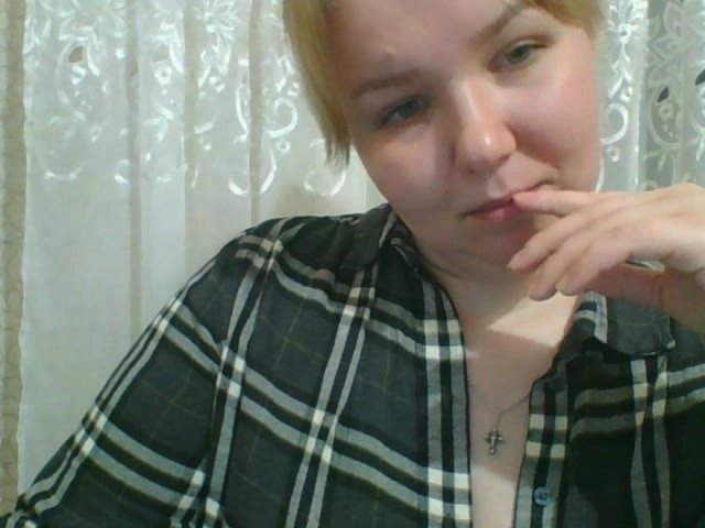 Webcam model HoneyDark