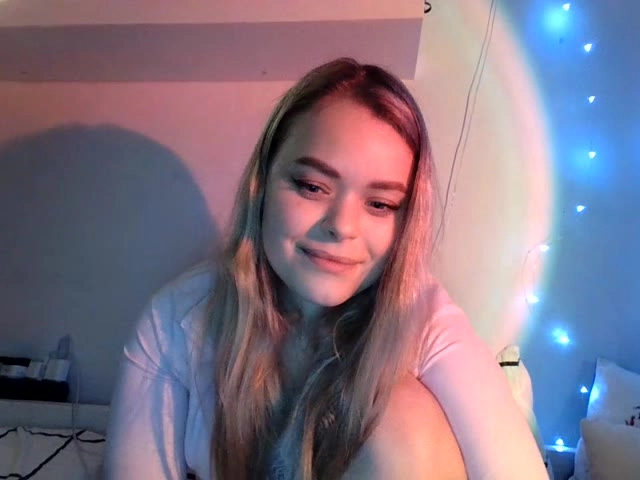 Webcam model VelvetMira