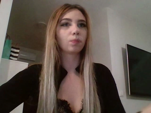 Webcam model LilyWet