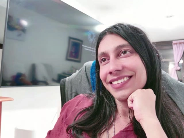 Webcam model candydomina