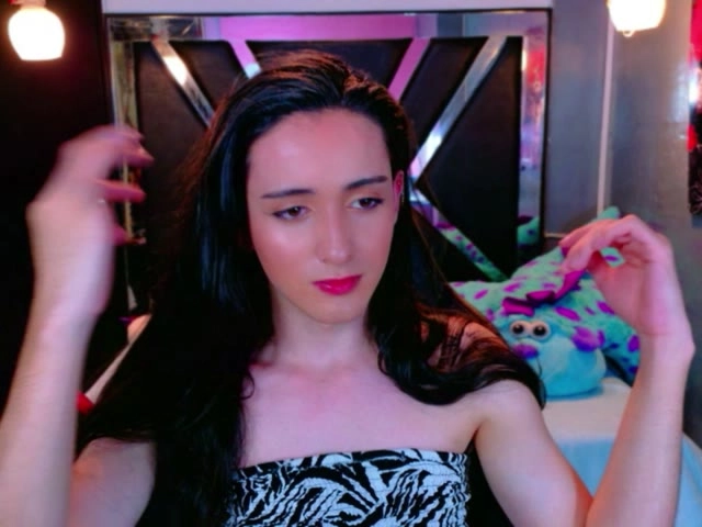 Webcam model IvonyGiselle