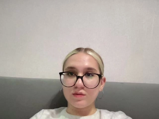 Webcam model KateKiss