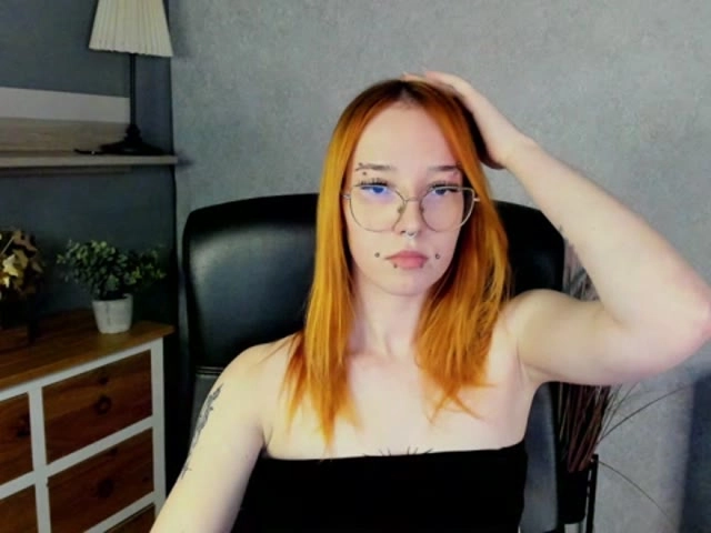 Webcam model Sonyakiss