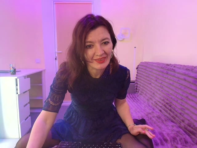 Webcam model Milllena