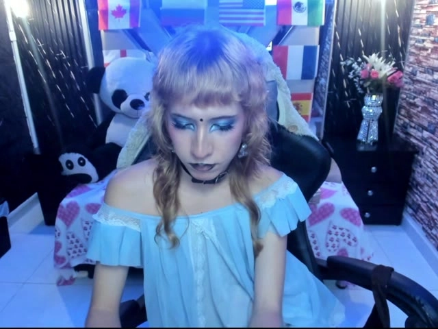 Webcam model viviennehadi