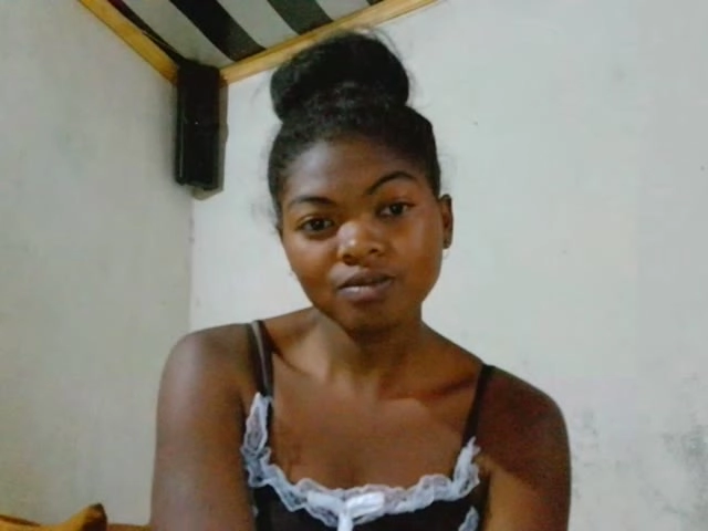 Webcam model Blacklabelle