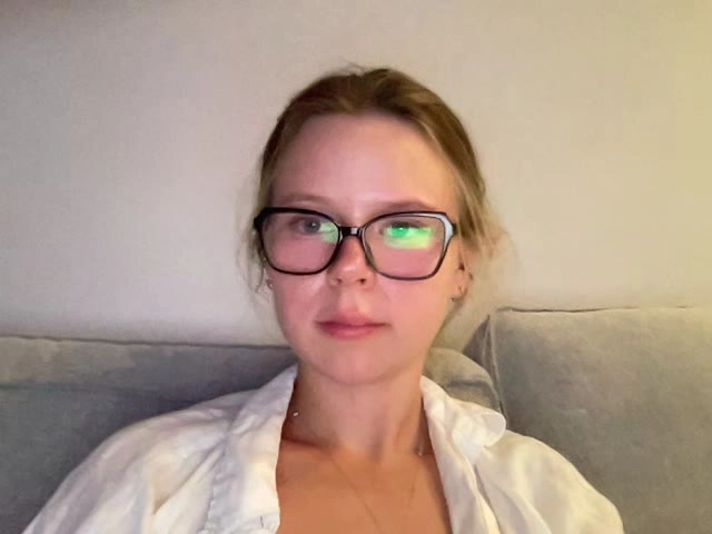 Webcam model CherryNova