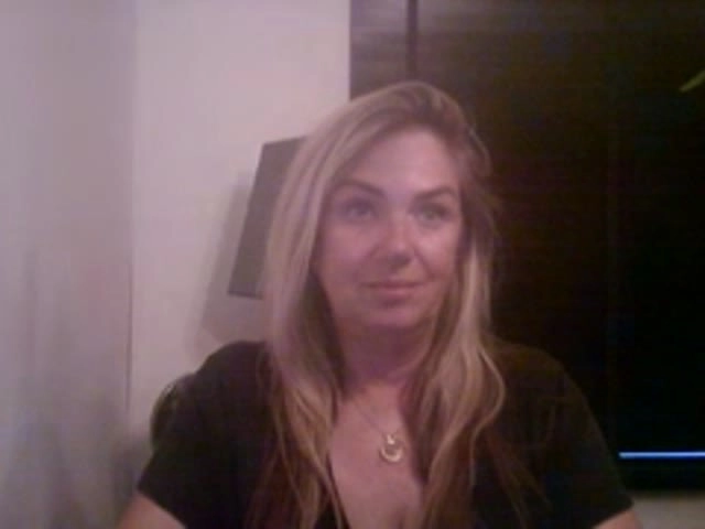 Webcam model Joella